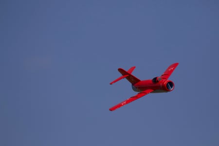 Canon EOS 7D Mark II · 400mm · f/5.6 · 1/3200 · ISO 200